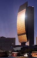 La Banque Nationale de Duba - Cliquez pour agrandir la photo